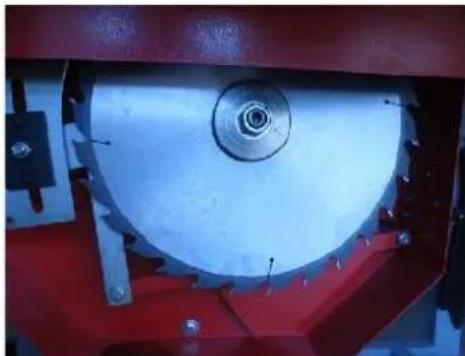 Holzmann TS 400Z - Sägeblatt wechseln - 1
