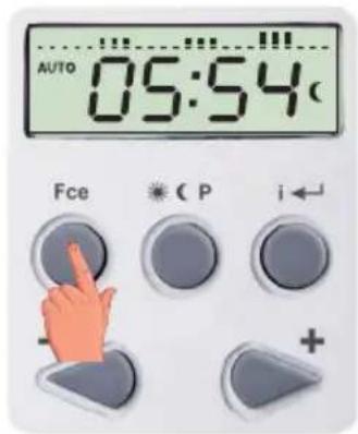 AUTO 05:54 Fce C P i ← +
