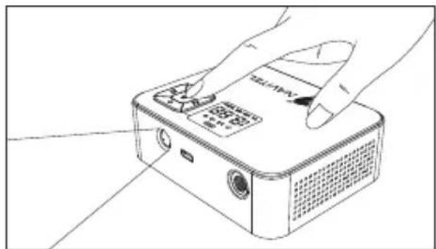 Navitel AIR 15 AL - Использование светодиодного фонаря - 1