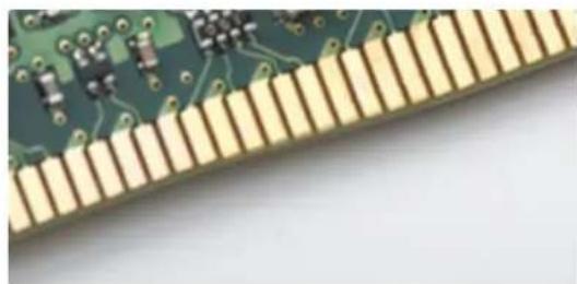 DELL Vostro 15-7570 - Obrázek 2. Rozdílná tlouštka - 1