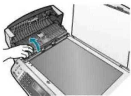HP Officejet 6300 All-in-One - Čištění skleněného okénka uvnitř automatického podavače - 4
