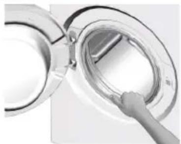 BEKO B3WFU57413WCSHWG - Čištění dvířek pro plnění prádla a bubnu - 2