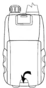 SENCOR SMR 601 - Installing the Battery pack - 2