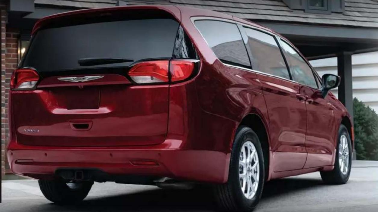 Chrysler Voyager (2024) - WARNING - 5