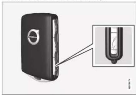 VOLVO S90 (2024) - Unlocking the boot lid with the remote control key - 1
