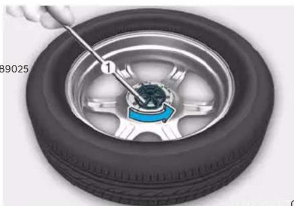 Genesis GV80 (2023) - Jack and Tools - 3