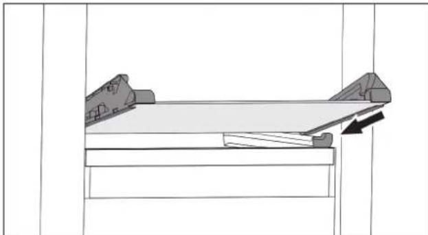 LIEBHERR SIFNe 5128 - Vyjmutí / vsazení skleněné desky pod vyklápěcí zásuvku\* - 2
