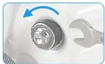 ECG EWSI 72121 Steam - Shipping screws removal - 1