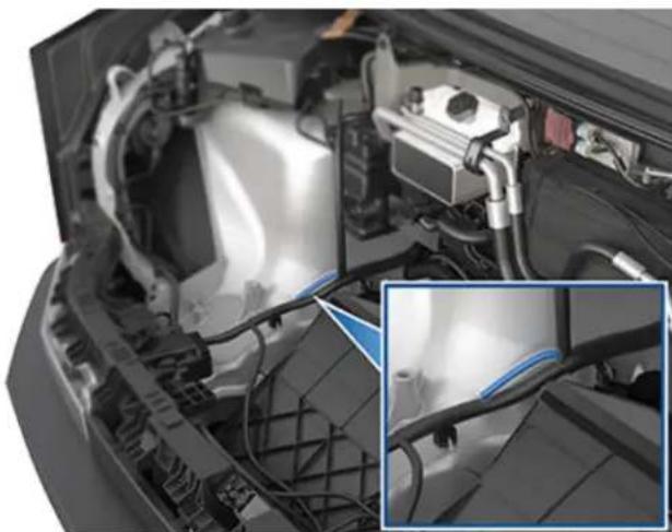 TESLA Cybertruck (2024) - Accessing the Power Feed in the Powered Frunk - 7