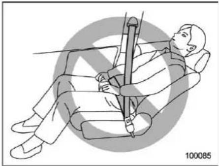SUBARU Outback Premium (2025) - ■ Reclining the Seatback (Outback/Subaru Outback Wilderness) - 1