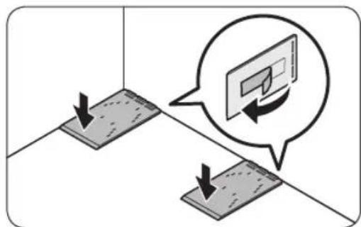 Diagram illustrating a device interaction with directional arrows and a speech bubble containing a screen icon.