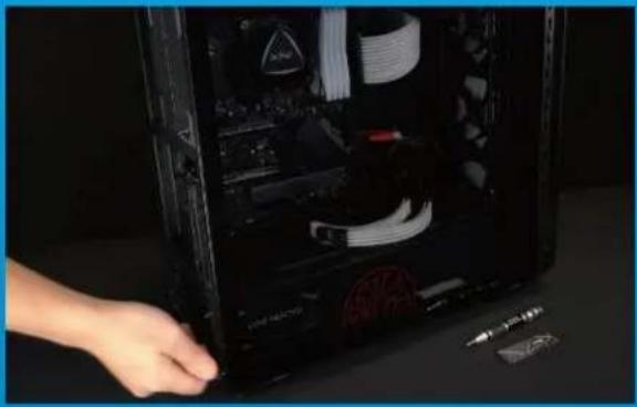 ADATA LEGEND 860 - 確認M.2固態硬碟的插槽位置以及螺絲 - 3