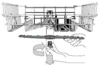 IKEA LAGAN 405.680.19 - Cleaning the spray arms - 1
