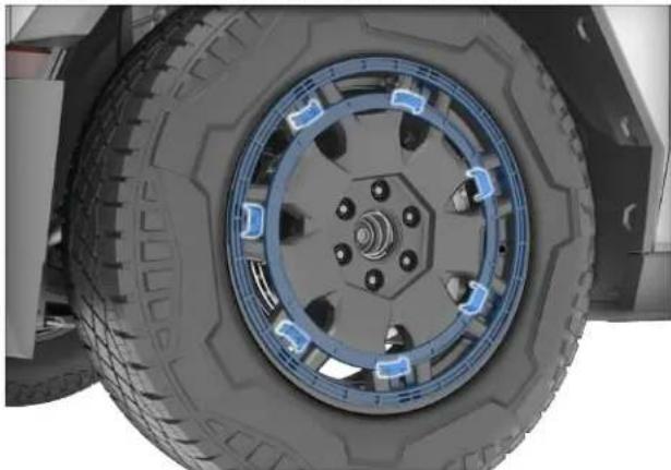 TESLA Cybertruck (2025) - Removing and Installing Wheel Covers - 3