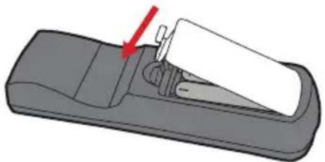 OPTOMA DS328 - Installing the Batteries - 3