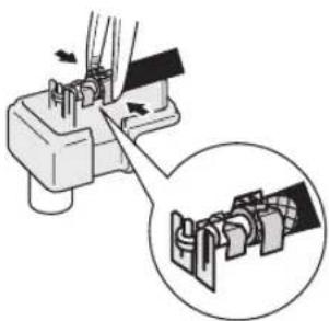 PIONEER VSX-1014 - Attaching the antenna adapter - 4