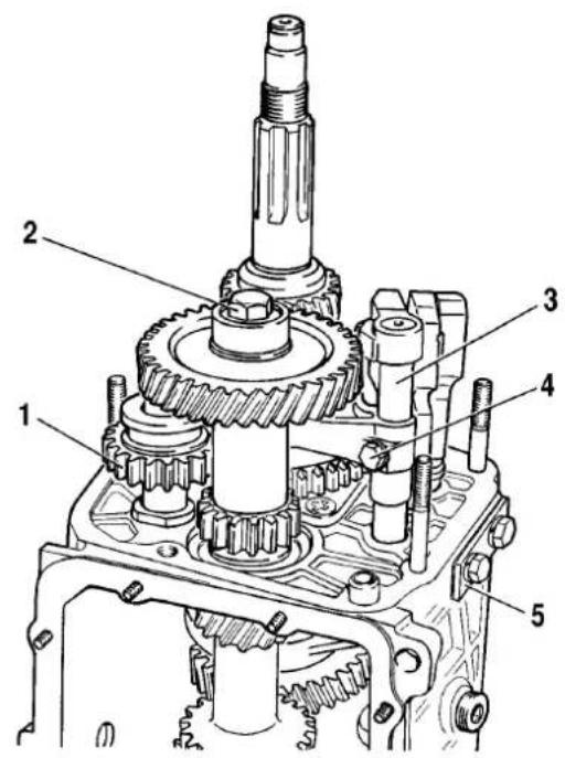 Technical diagram of a mechanical gear assembly with numbered parts labeled 1 through 5