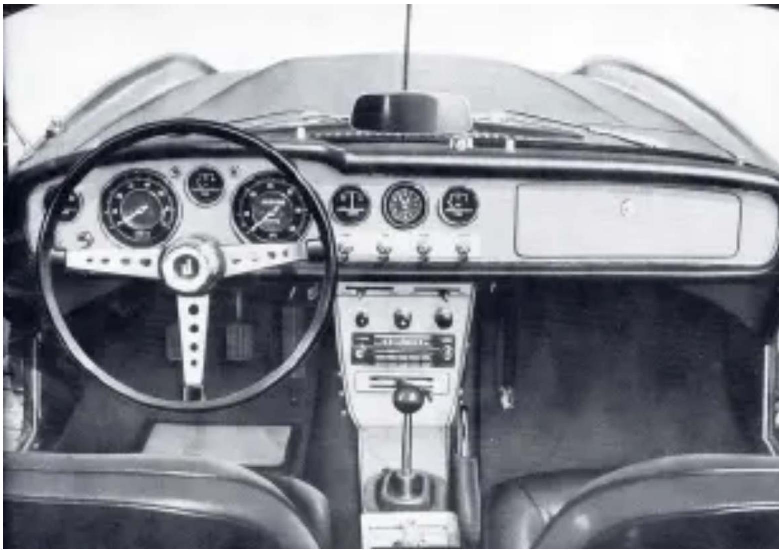 Datsun 1600 (1966) - OPTIONAL & EQUIPMENTS - 1