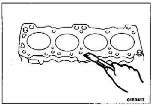 MITSUBISHI Colt (1992) - REMOVAL OF CYLINDER HEAD ASSEMBLY - 1