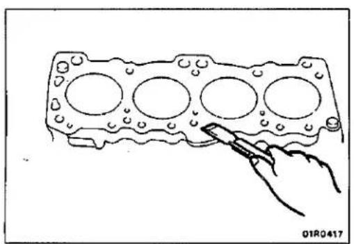 MITSUBISHI Colt (1992) - REMOVAL OF CYLINDER HEAD ASSEMBLY - 1