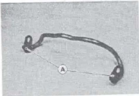 MITSUBISHI Vulcan 800 (1996) - Oil Pipe (Crankcase Inside) Installation - 1