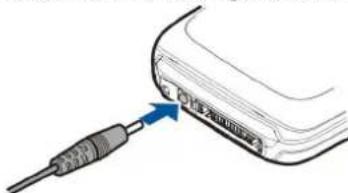 ACTi E65 - ■ Opladning af batteriet - 1