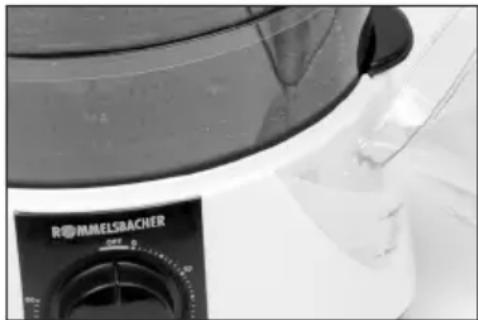 Rommelsbacher DGS 850 - Wasser nachfüllen (während des Betriebes möglich) - 1