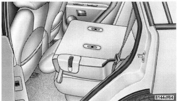 JEEP Grand Cherokee SRT (2006) - UNDERSTANDING THE FEATURES OF YOUR VEHICLE - 2