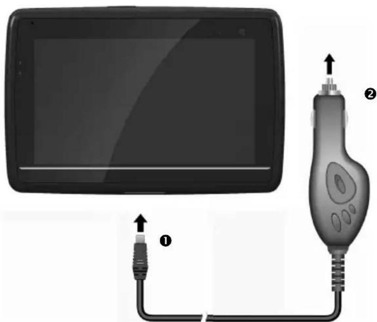 MEDION GoPal P4445 M20 - Connecting the Car Adapter - 1