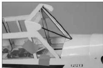 E-flite J-3 Cub 450 - WINDOW INSTALLATION•MONTAGE DER FENSTER• installazione delle finestre - 2