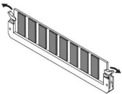 ROLAND CDX-1 - Removing the memory - 1