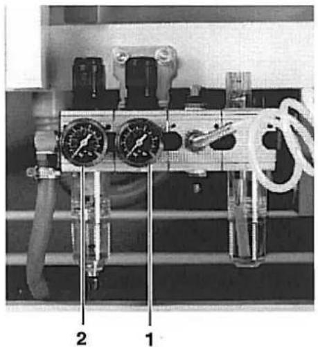 Dürkopp Adler 741 - Connecting the Sewing Uunit Electrically and Pneumatically - 2