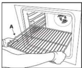 WHIRLPOOL AKZM 8390/IXL - INDSÆTNING AF RISTE OG ANDET TILBEH∅R I OVNEN - 1