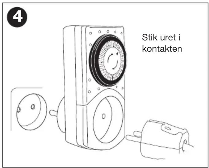 Stik uret i kontakten
