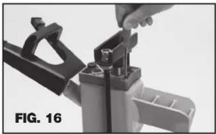 Biltema 17-039 - Skifte/påfyll av hydraulikkolje - 2
