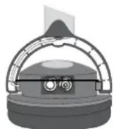 CLARION OHM888VD - Installing batteries in the headphones - 2
