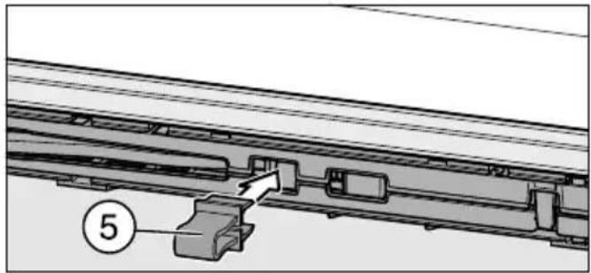 MIELE KWNS 28462 E - Den nederste lukningsdæmper frigøres - 2