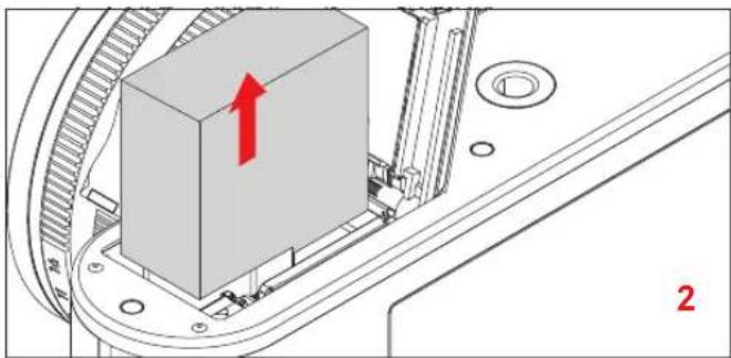 LEICA Q 'Snow' - CHANGING THE BATTERY/MEMORY CARD - 5