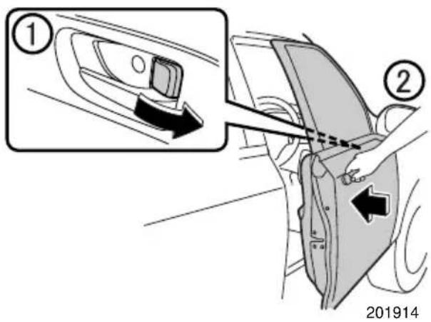 SUBARU Exiga (2011) - ●フロントドア - 1