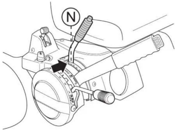 HUSQVARNA Rider 13 C - Kørsel med plænetraktoren - 3