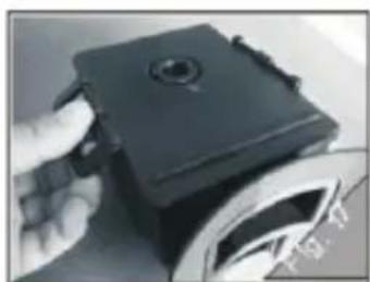 GoldMaster GVC-7502 - Cleaning or Replacing the per motor protection filter - 2
