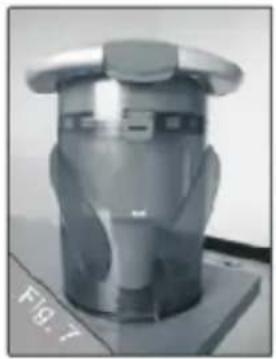 GoldMaster GVC-7502 - Emptying the dust container - 1