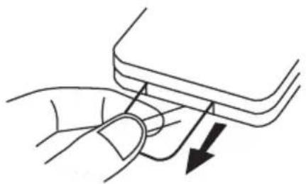Logik LHFIP2010E - Remove the Insulating Strip from the Remote Control - 1