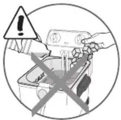 Warning symbol with exclamation mark and crossed-out arrows, indicating incorrect use of a waste container or machine.