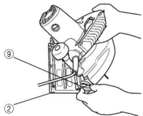Technical diagram showing hands assembling or repairing a mechanical component with numbered parts labeled ② and ⑨.