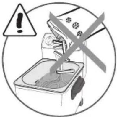 Warning symbol for a kitchen appliance with warning sign and crossed-out knife