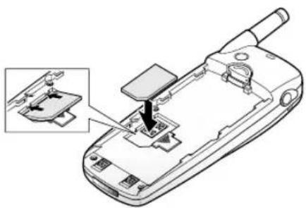 SAMSUNG SGH-R210EA - Indsætte SIM-kortet og batteriet - 3