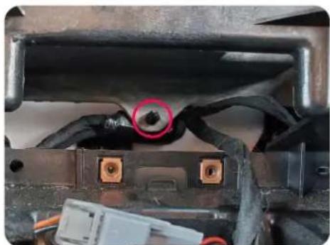 PAC RPK4-CH4103 - Part Two: Radio removal / Dash preparation (cont.) - 1
