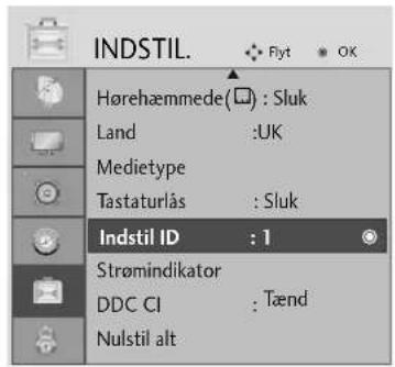 INDSTIL. Hørehæmmede(□) : Sluk Land :UK Medietype Tastaturlås : Sluk Indstil ID : 1 Strømindikator DDC CI : Tænd Nulstil alt