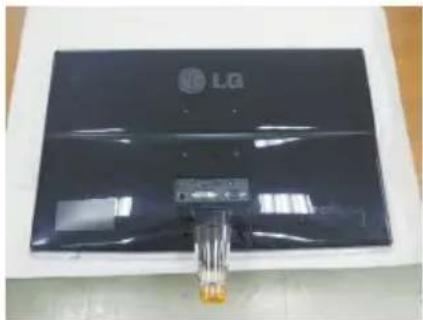 LG IPS236V-PN - Montering og afmontering af fod - 1